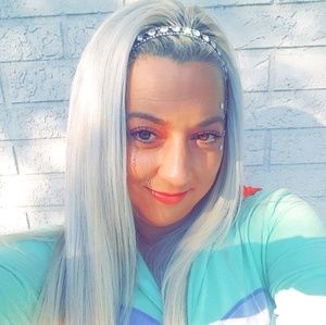 Meet your Posher, Candice